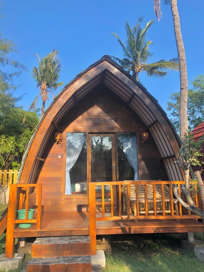 Blue Moon Meno Hotel Gili Meno Ngoại thất bức ảnh