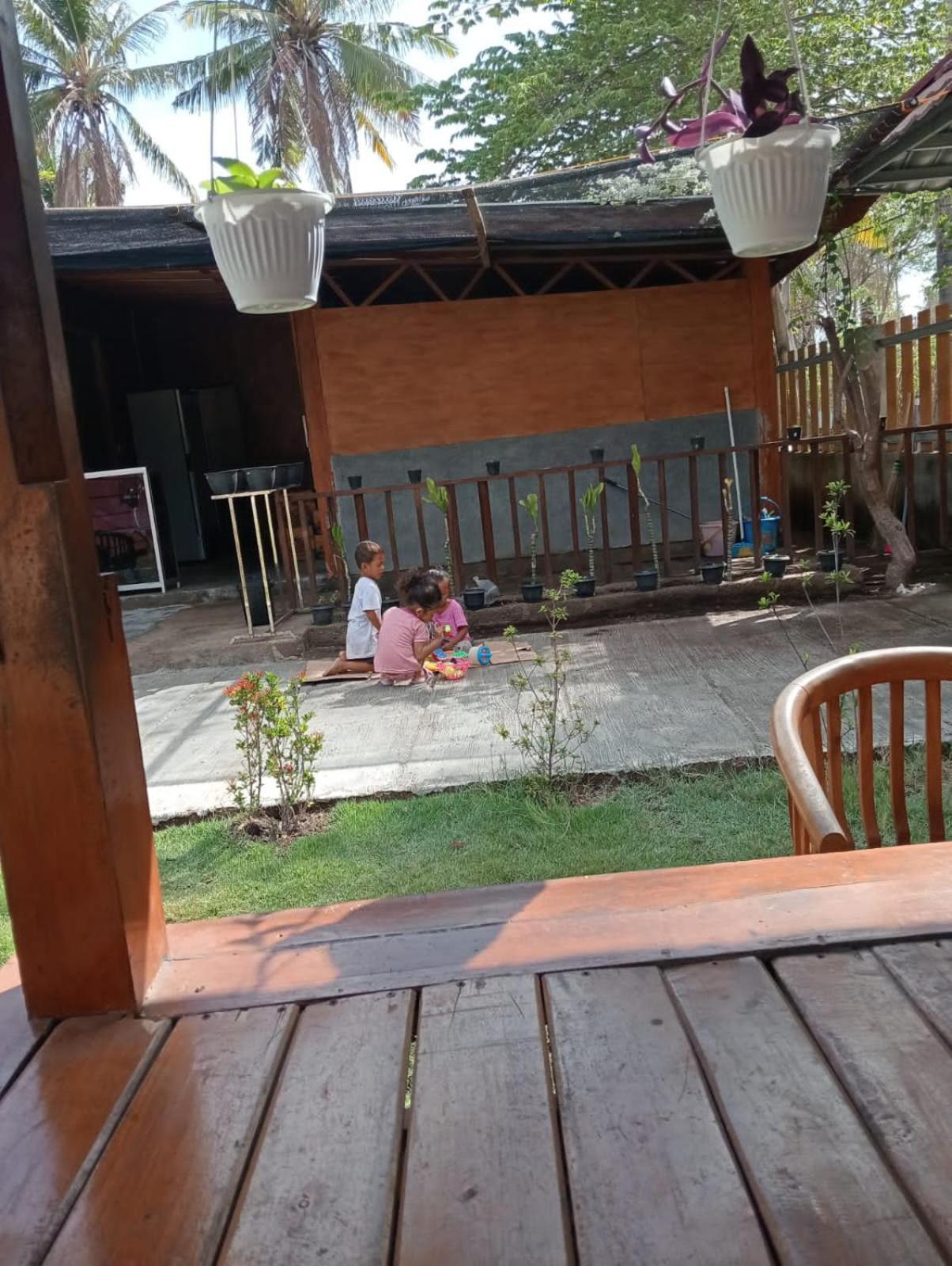 Blue Moon Meno Hotel Gili Meno Ngoại thất bức ảnh